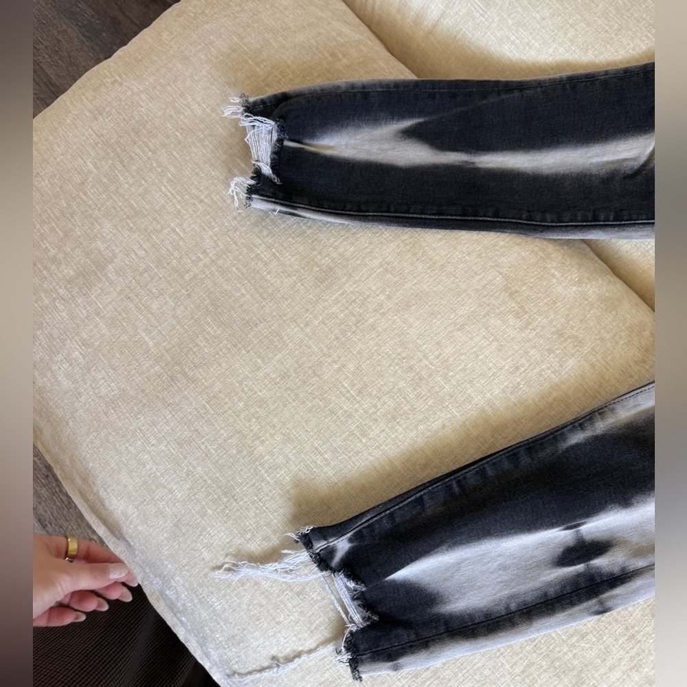 VERVET Black and Gray Tie-Dye Skinny Jeans - Picture 3 of 8